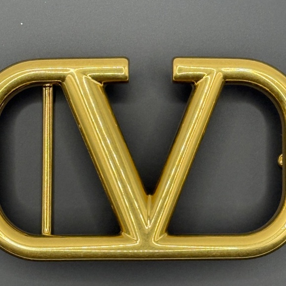 Authentic Valentino Garavani V-Logo Buckle - For 40mm Belt - Brushed Finish - Picture 6 of 7